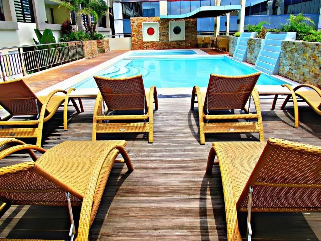 Mo2 Westown Hotel San Juan Bacolod Luaran gambar