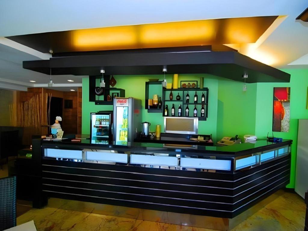 Mo2 Westown Hotel San Juan Bacolod Luaran gambar