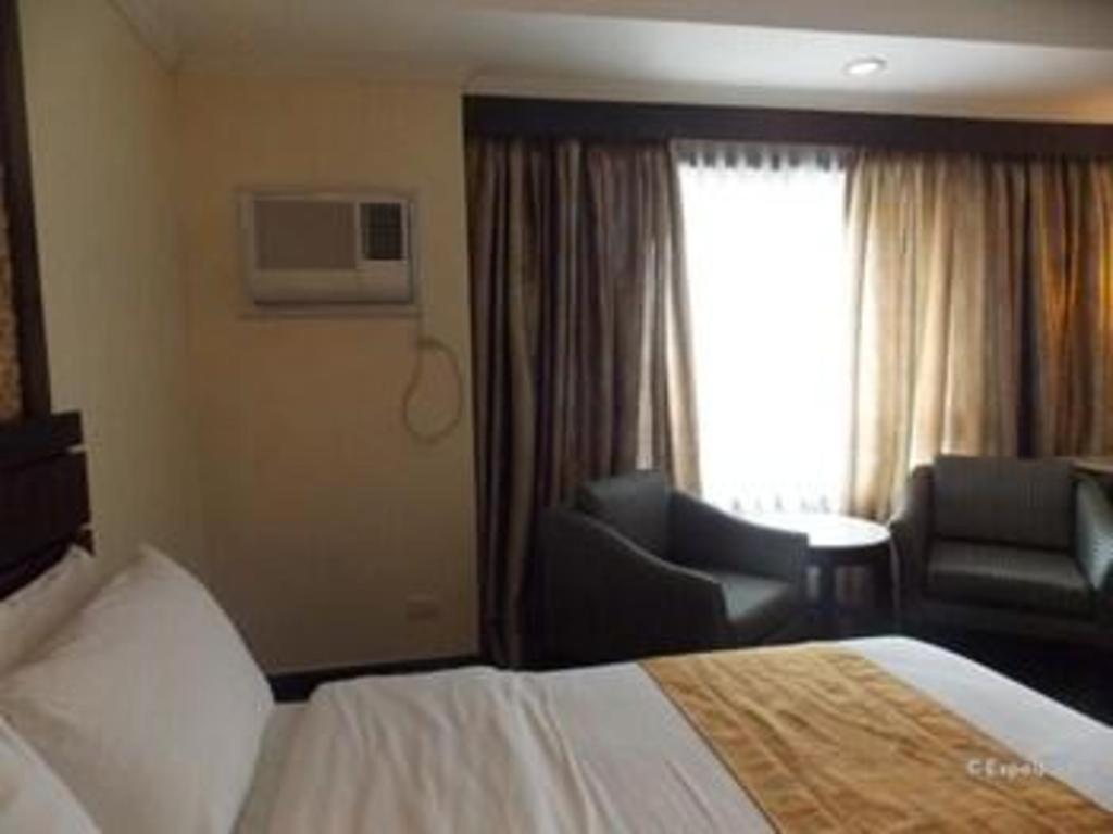 Mo2 Westown Hotel San Juan Bacolod Luaran gambar
